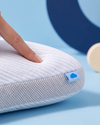 Gros plan sur la bande latérale respirante en maille 3D de l’oreiller Sleepillo Plus